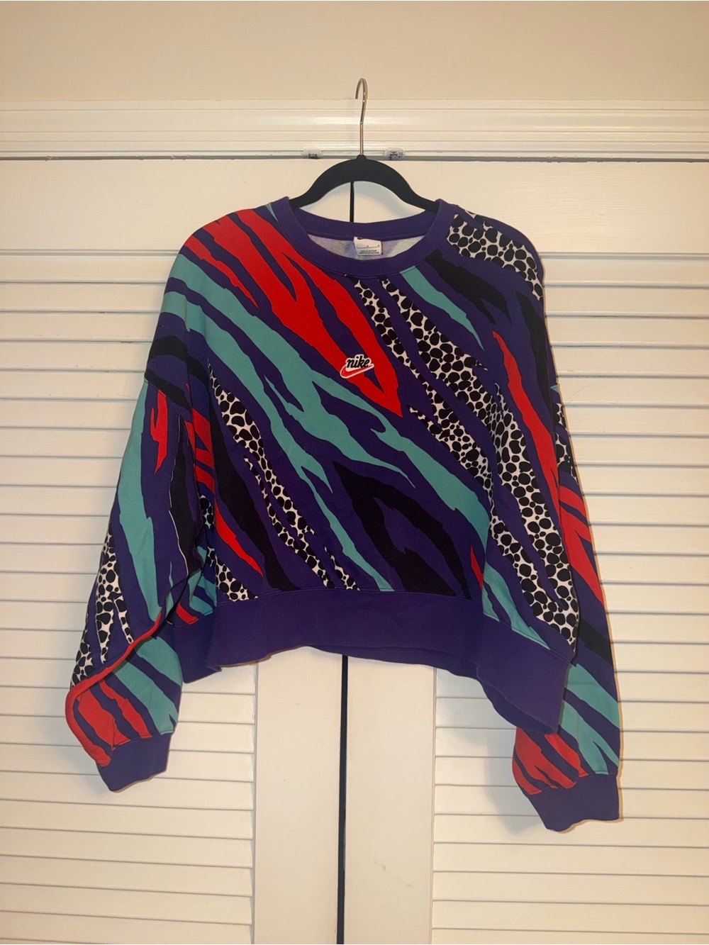 Nike Women's Purple Teal and Red Abstract Crewneck Sweater